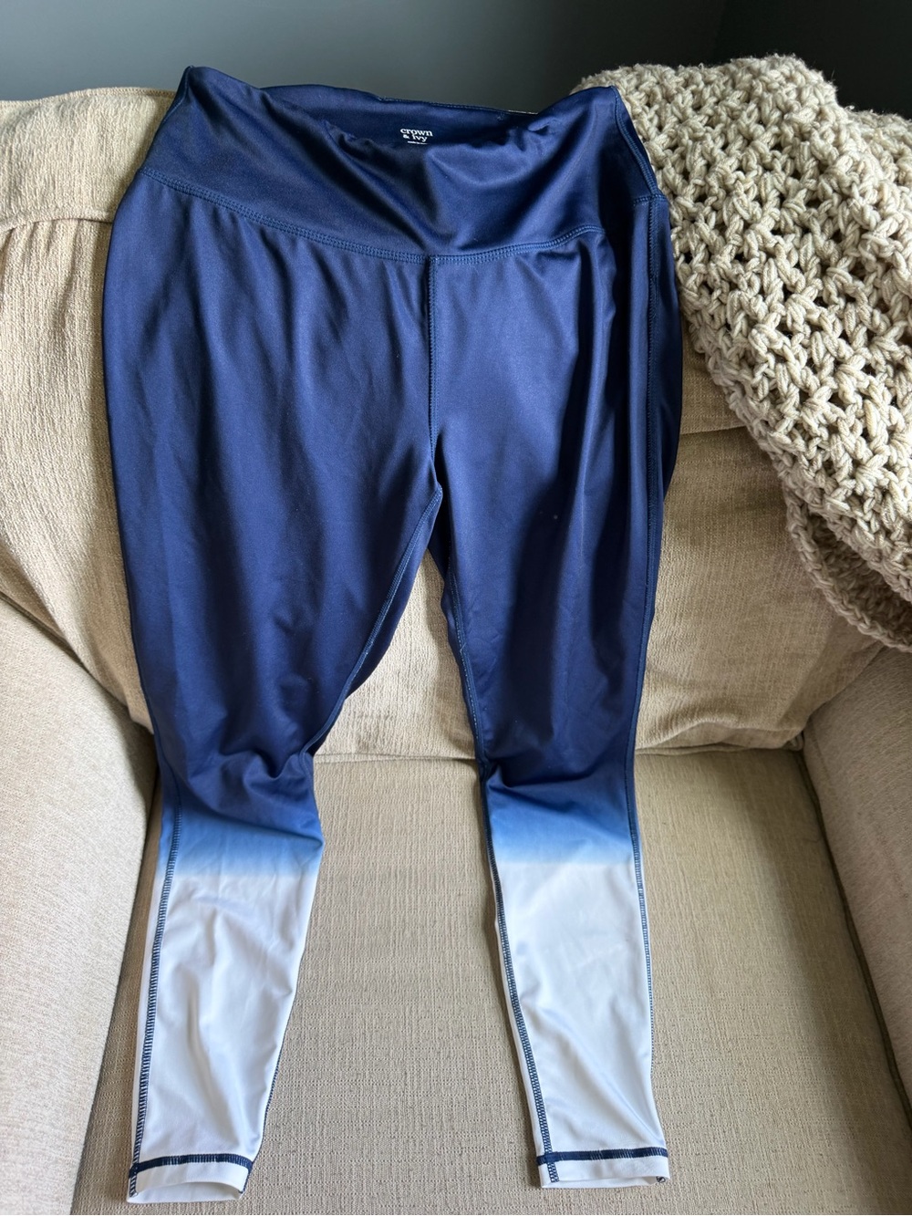 crown & ivy Navy to White Ombre Girls' Leggings
